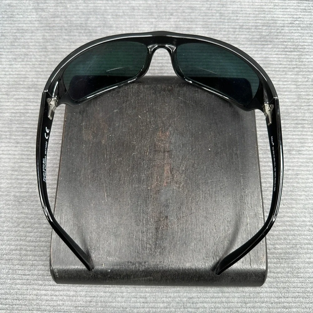 Maui Jim Peahi MJ 202-02 Black Wrap Sunglasses Italy 65-19-120